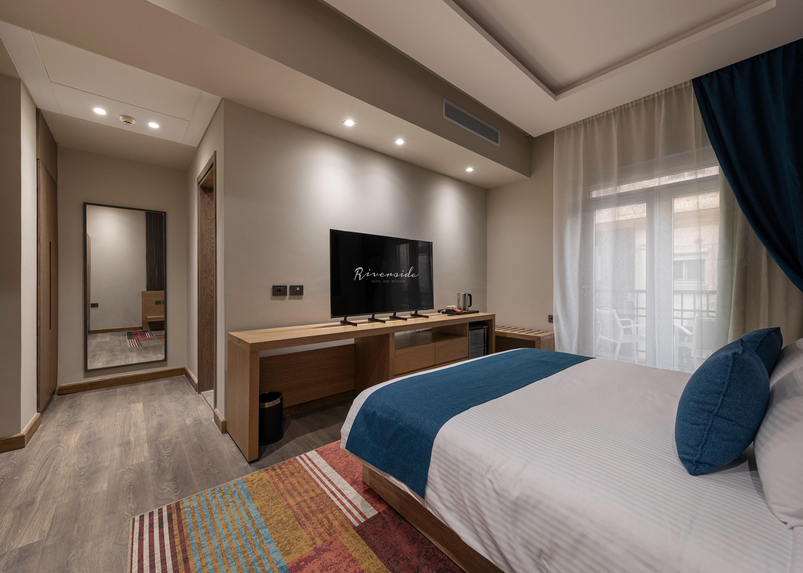 Classic King Room with Balcony